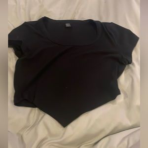 Black crop top!